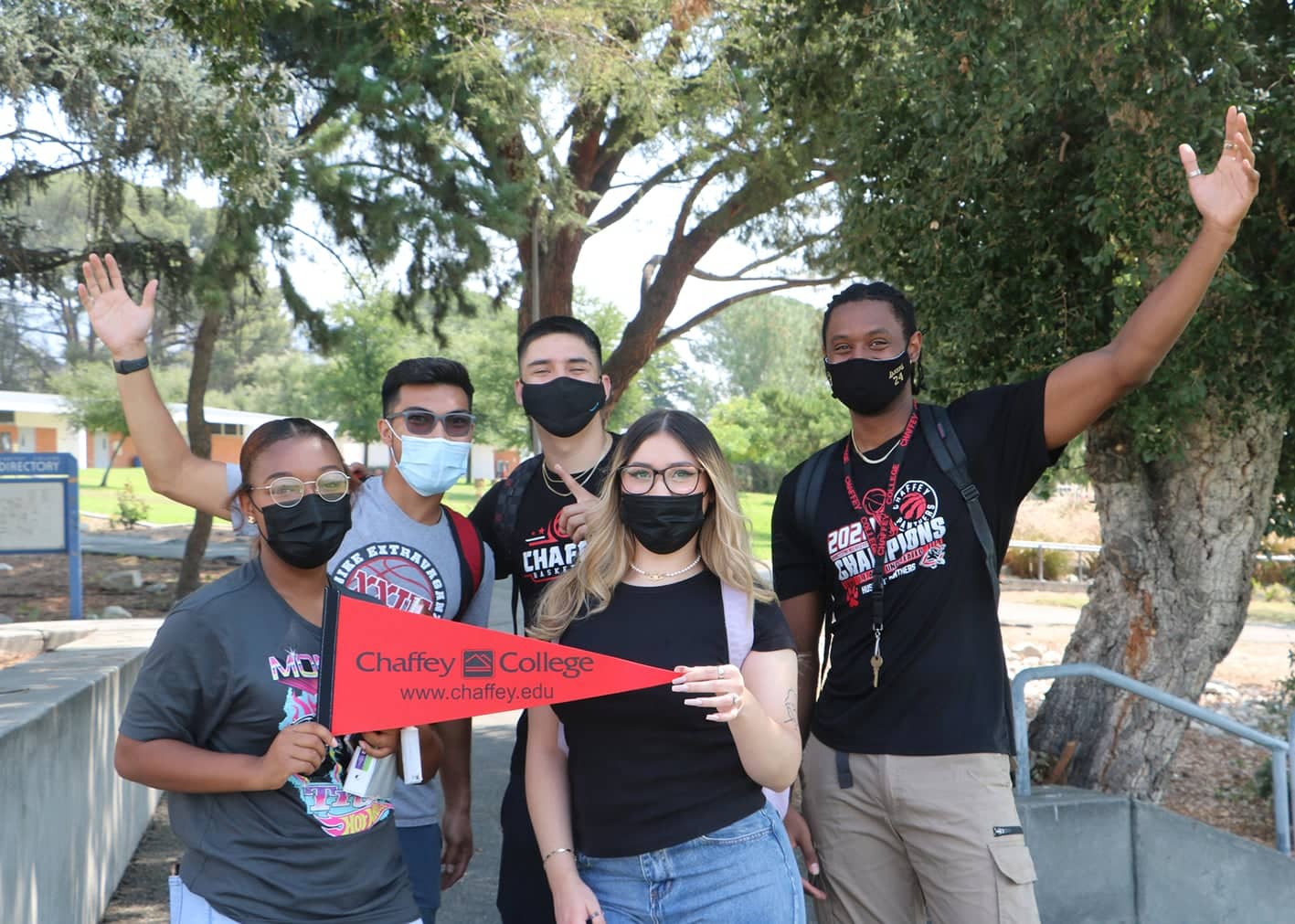 Chaffey college students wearing masks