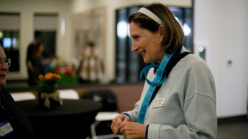 HarvestDixon.DSLR.3840×2160.00_06_08_03.Still034